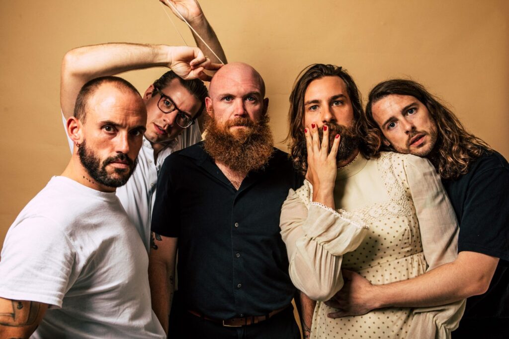 Idles - CRAWLER
